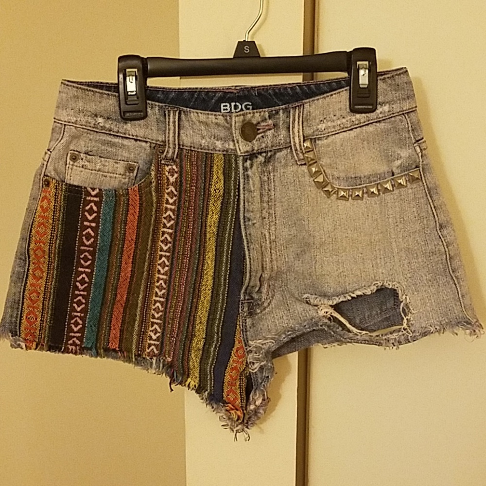 BDG High-waisted Cheeky Jean Shorts